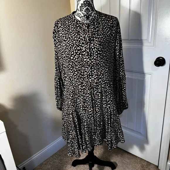 Kori Animal Print Dress NWT - Picture 5 of 9